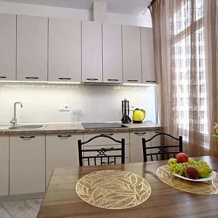 Светлая Квартира Аркадия 48 Жемчужина Парк Юность * Odesa